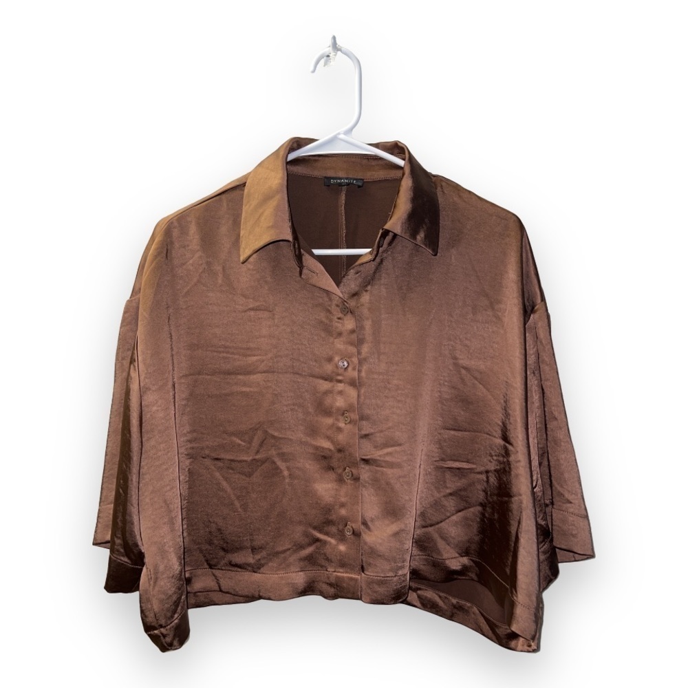 Dynamite Brown Short Sleeve Silky Satin Flowy Button Up Shirt size petite small